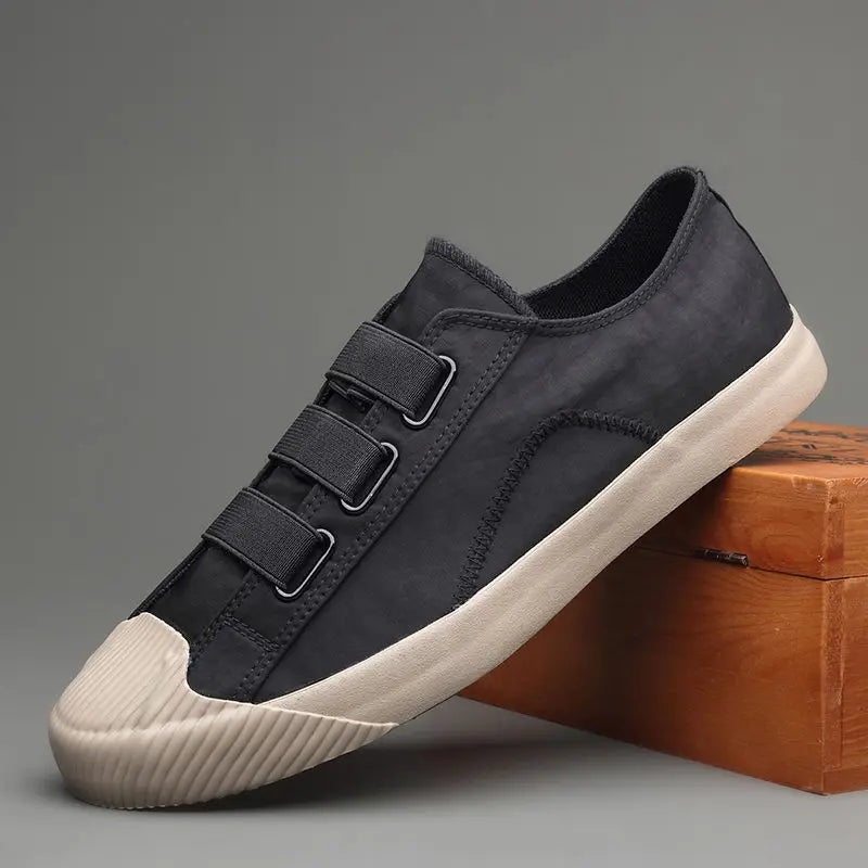 Breathable Black Lightweight Sneakers - Image 7